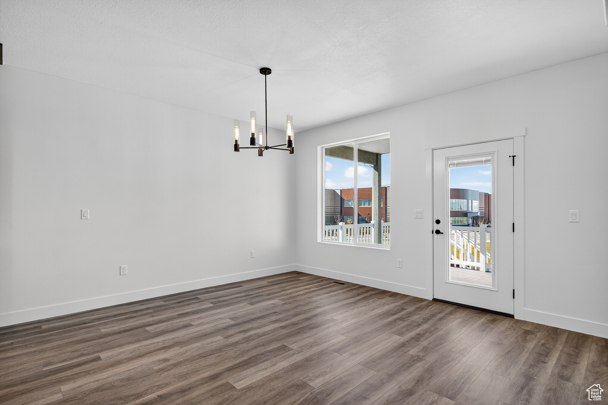 WEST RIDGE ESTATES - Residential