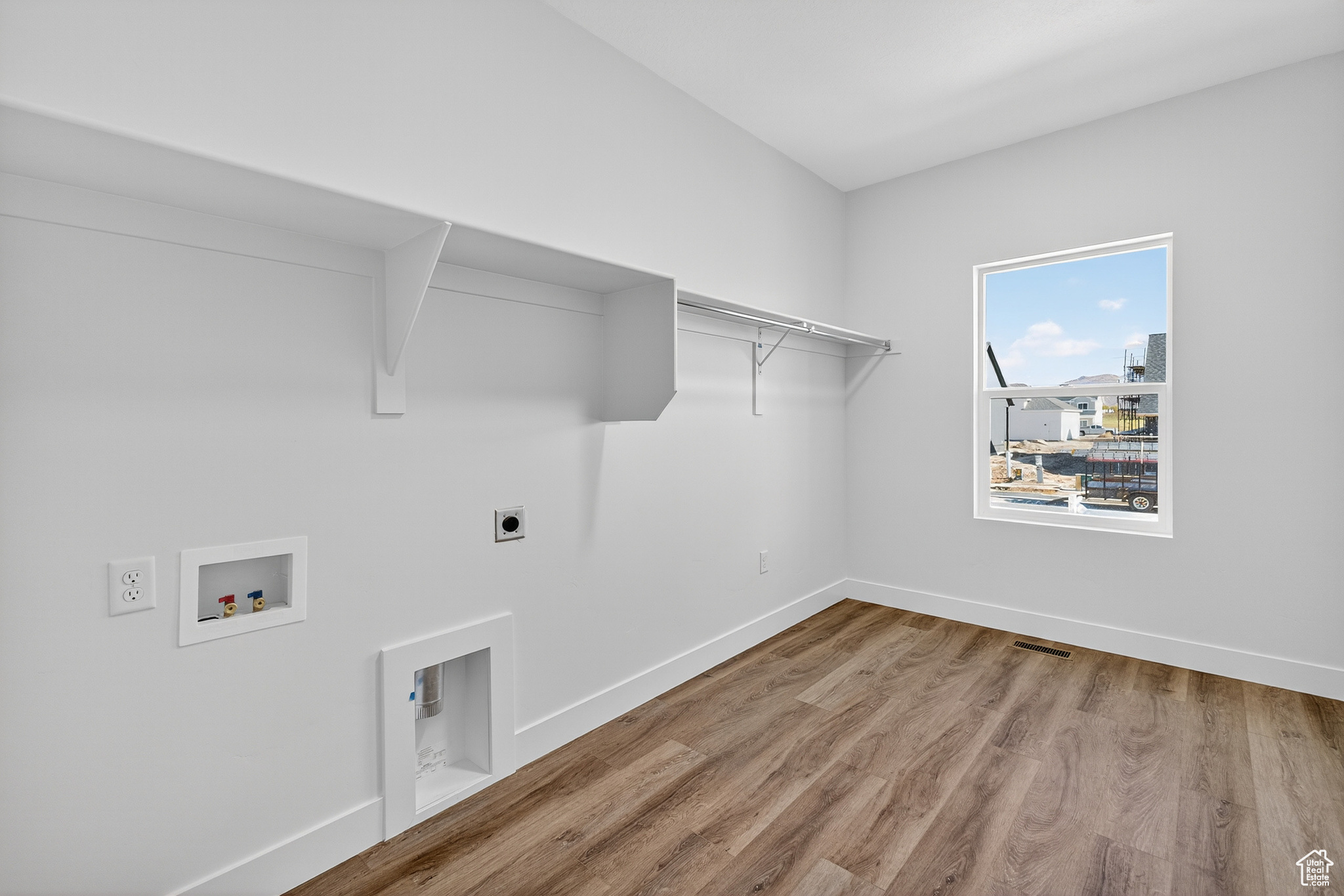 WEST RIDGE ESTATES - Residential