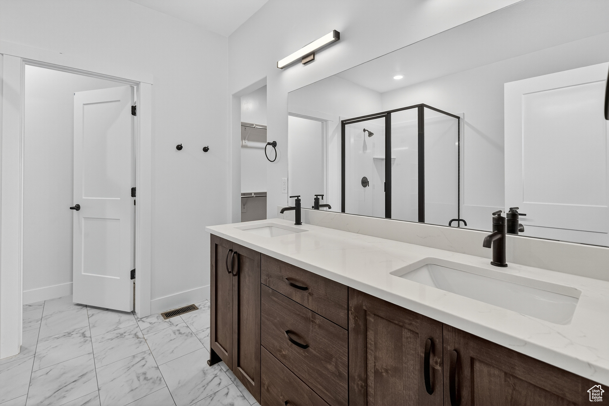 WEST RIDGE ESTATES - Residential