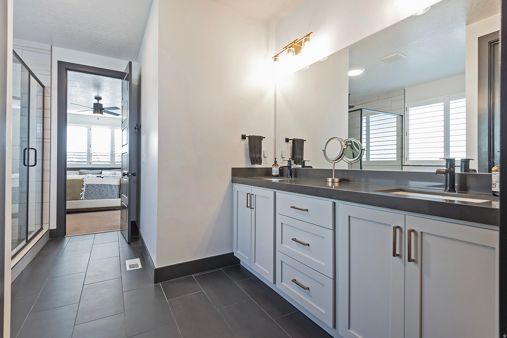 FOX HOLLOW - Residential