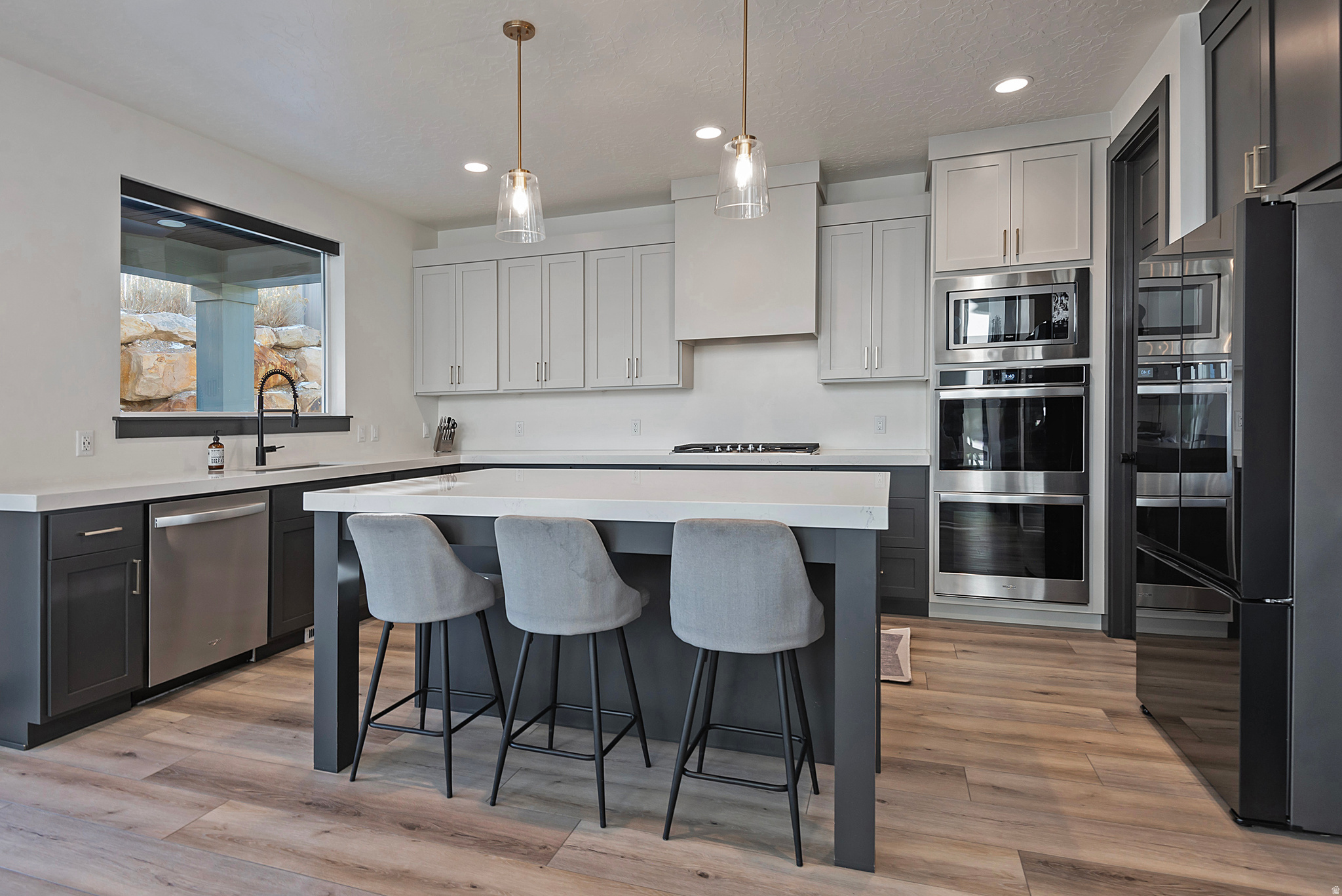 FOX HOLLOW - Residential