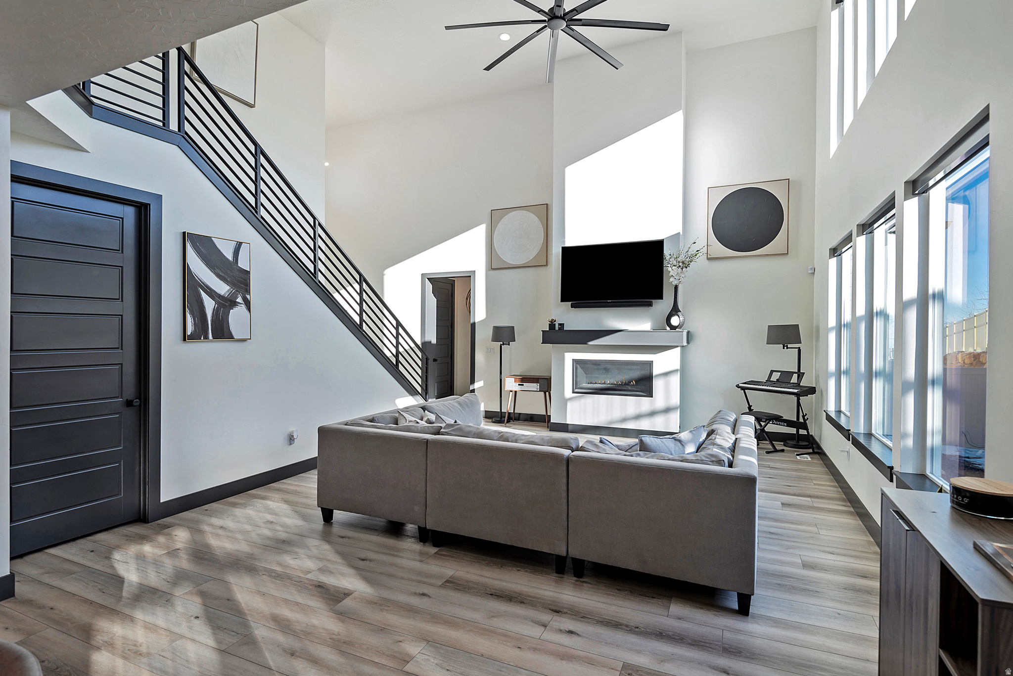 FOX HOLLOW - Residential