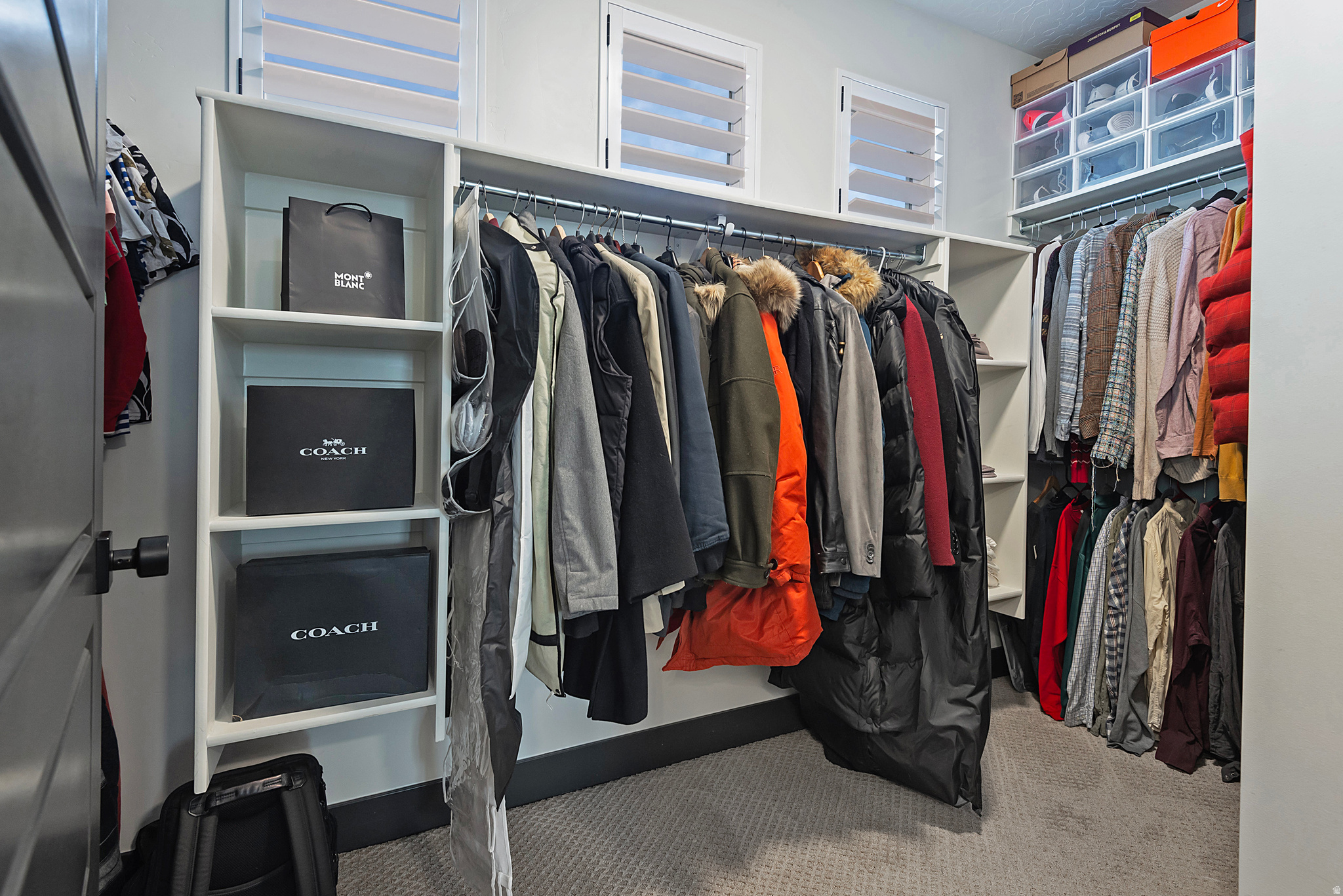 FOX HOLLOW - Residential