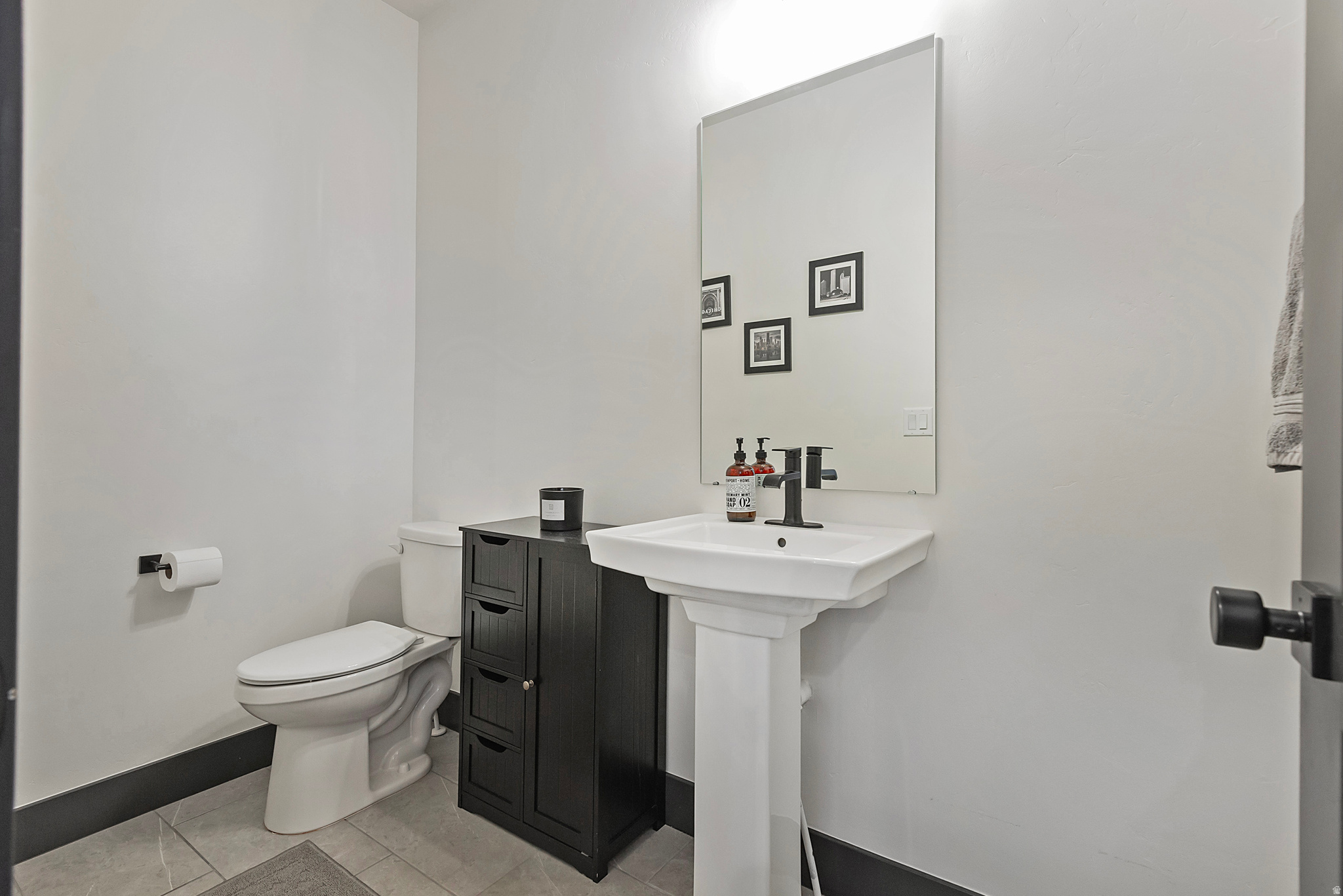 FOX HOLLOW - Residential