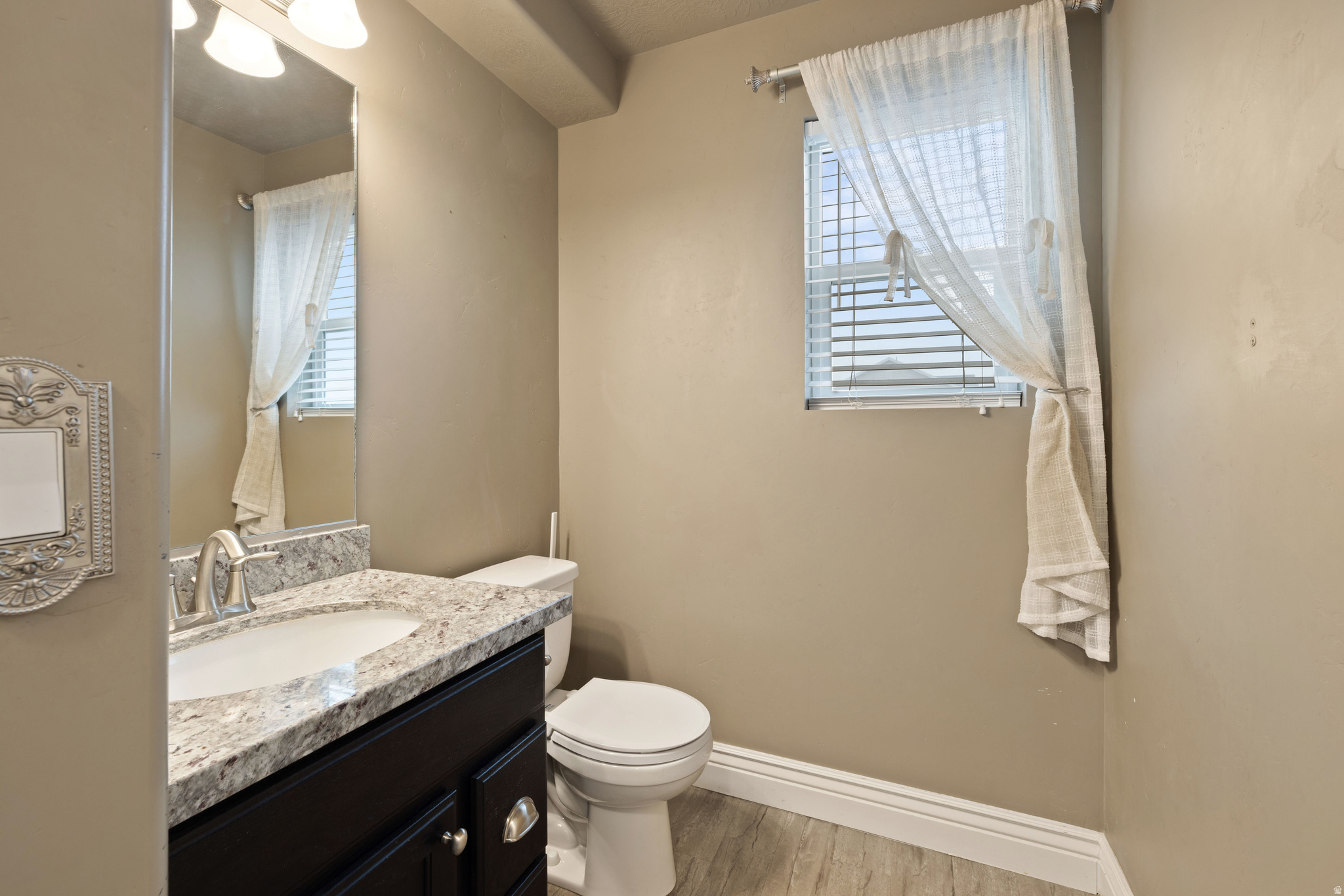 HINCKLEY PARK - Residential