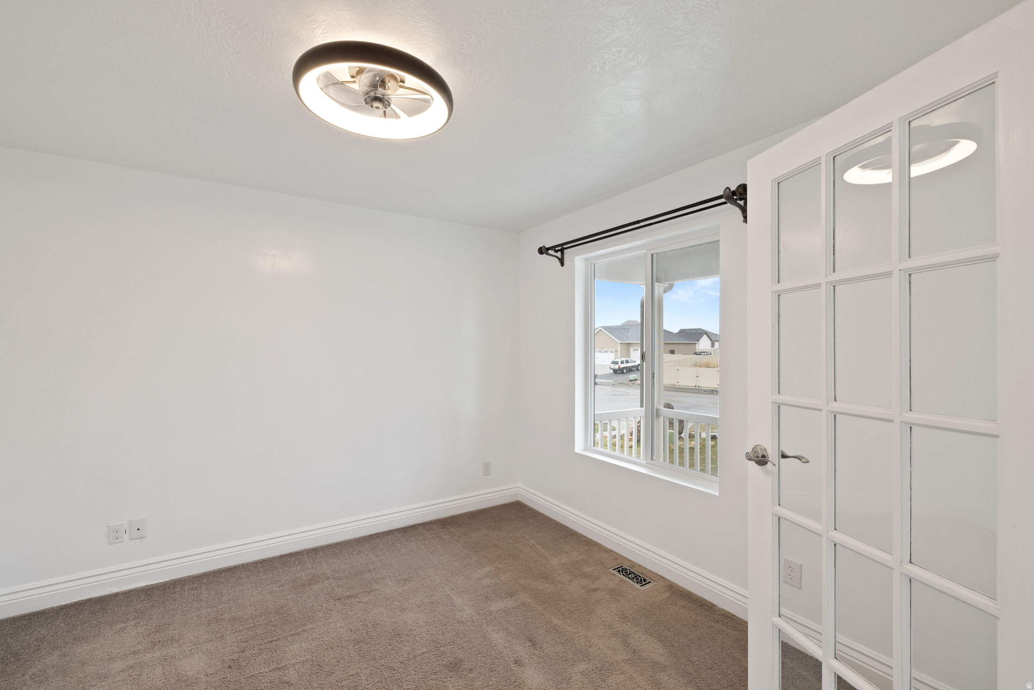 HINCKLEY PARK - Residential