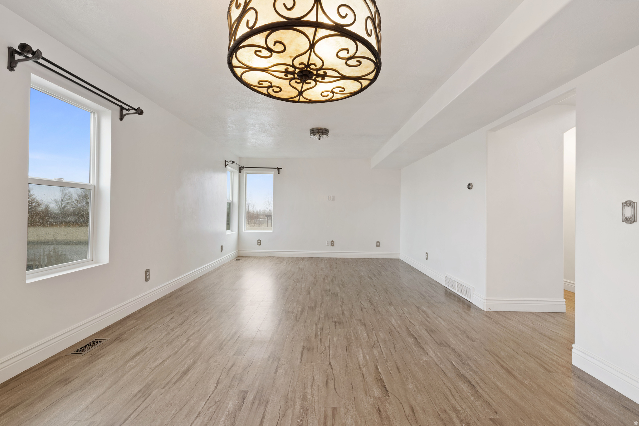 HINCKLEY PARK - Residential