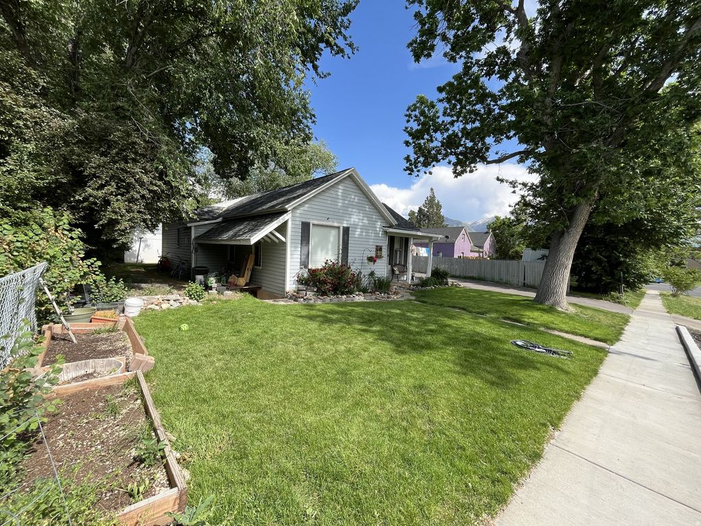 Photo of 257 S 100 W, Spanish Fork, UT 84660 (MLS # 2148186)