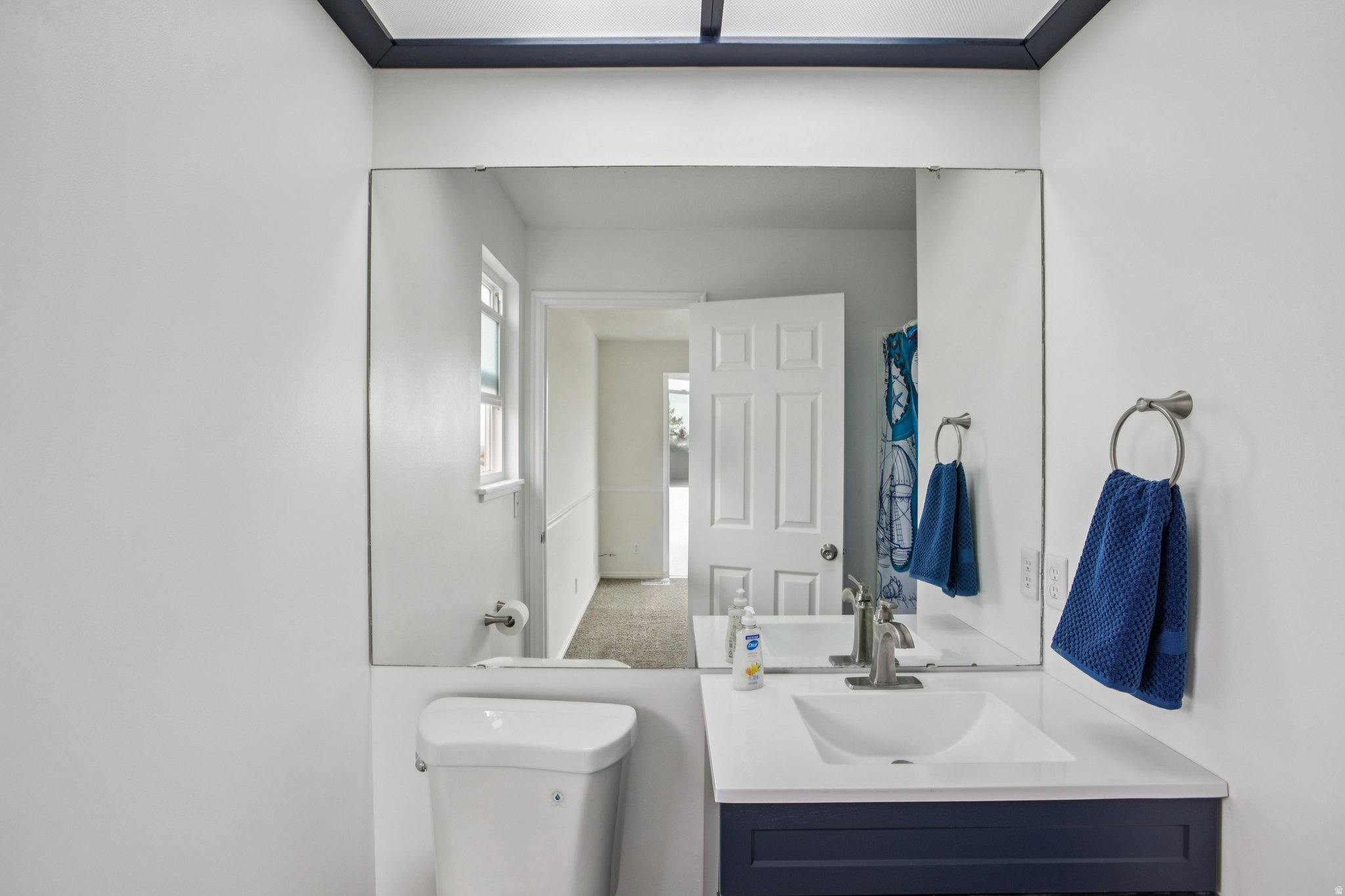 ROYAL WOODS - Residential