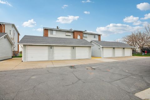 Condo For Sale - 5273 S 2800 #2A<br/> Roy, UT 84067