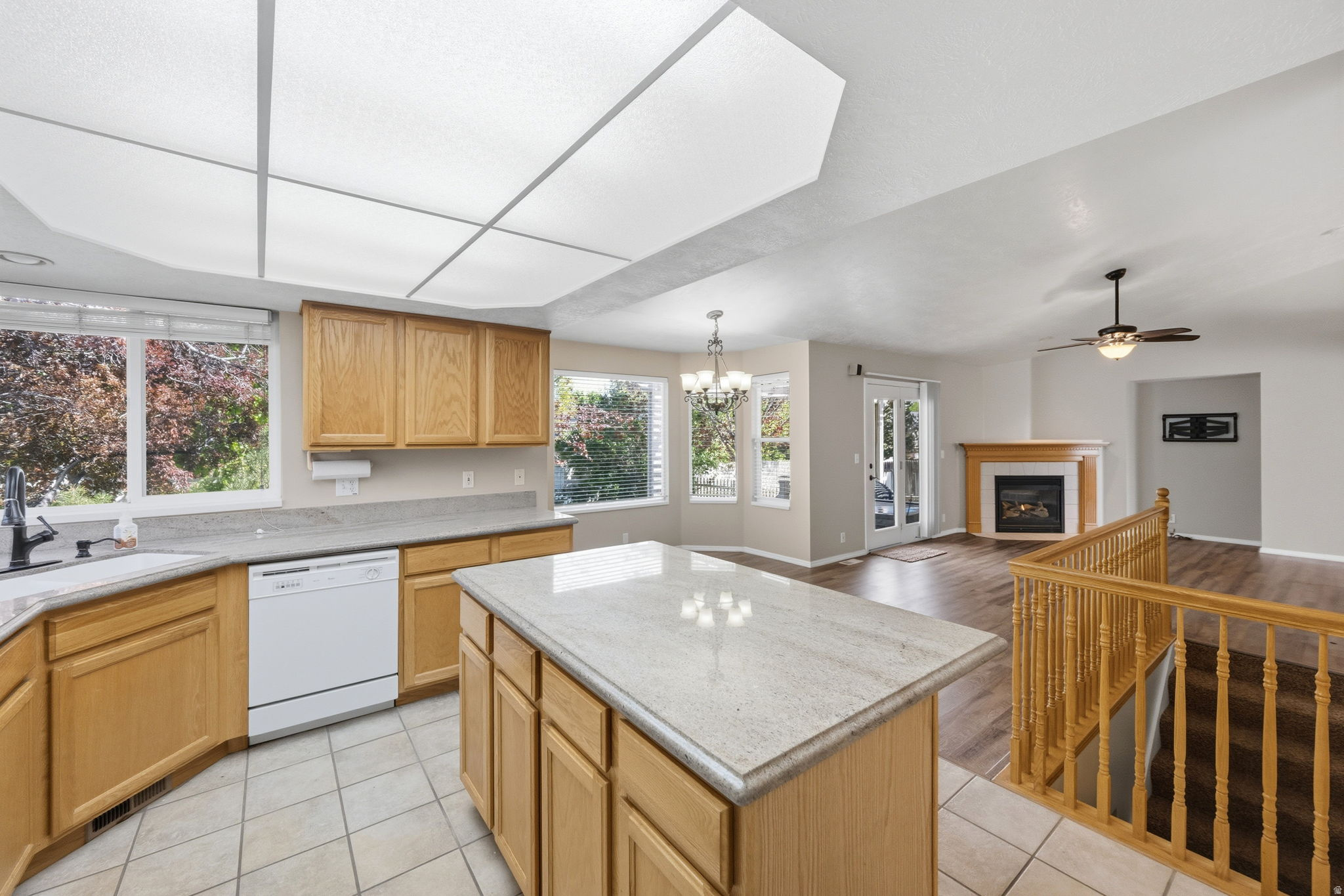 PEBBLECREEK - Residential