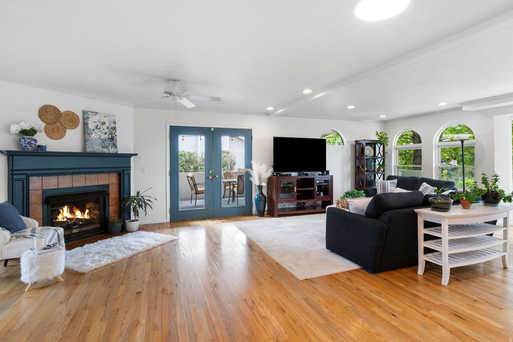 Photo of 11466 S CHERRY HILL DR E, Sandy, UT 84094 (MLS # 2152366)