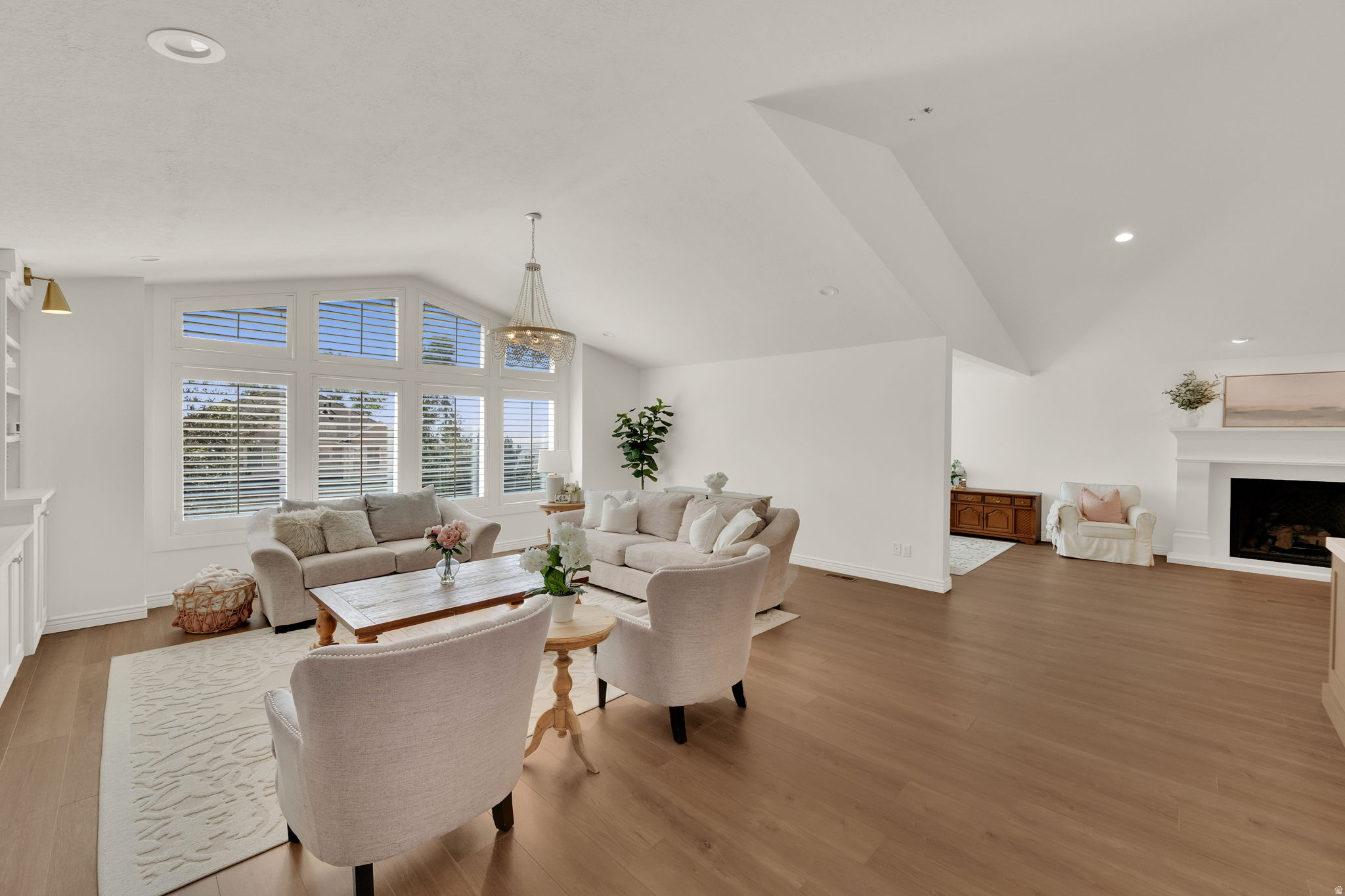 GRANADA HILLS SUB NO - Residential