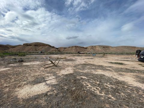 Tiny photo for 240 E HORSESHOE BEND RD, Vernal, UT 84078 (MLS # 2149977)