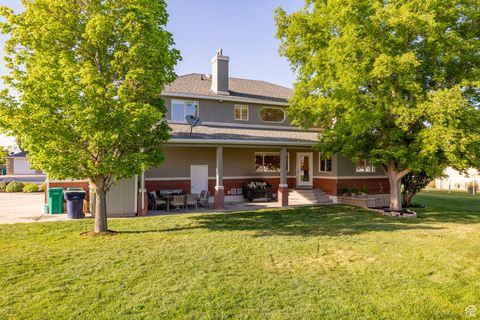 Tiny photo for 2859 W COUNTRY CLASSIC DR, Bluffdale, UT 84065 (MLS # 2084799)