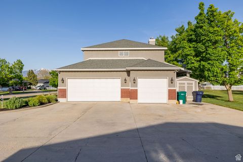 Tiny photo for 2859 W COUNTRY CLASSIC DR, Bluffdale, UT 84065 (MLS # 2084799)
