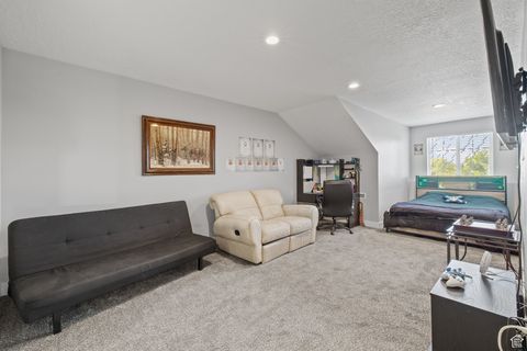 Tiny photo for 2859 W COUNTRY CLASSIC DR, Bluffdale, UT 84065 (MLS # 2084799)