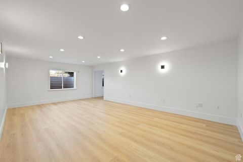 Tiny photo for 2859 W COUNTRY CLASSIC DR, Bluffdale, UT 84065 (MLS # 2084799)