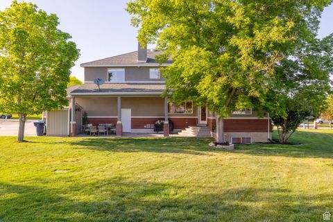 Tiny photo for 2859 W COUNTRY CLASSIC DR, Bluffdale, UT 84065 (MLS # 2084799)