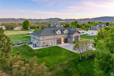 Tiny photo for 2859 W COUNTRY CLASSIC DR, Bluffdale, UT 84065 (MLS # 2084799)