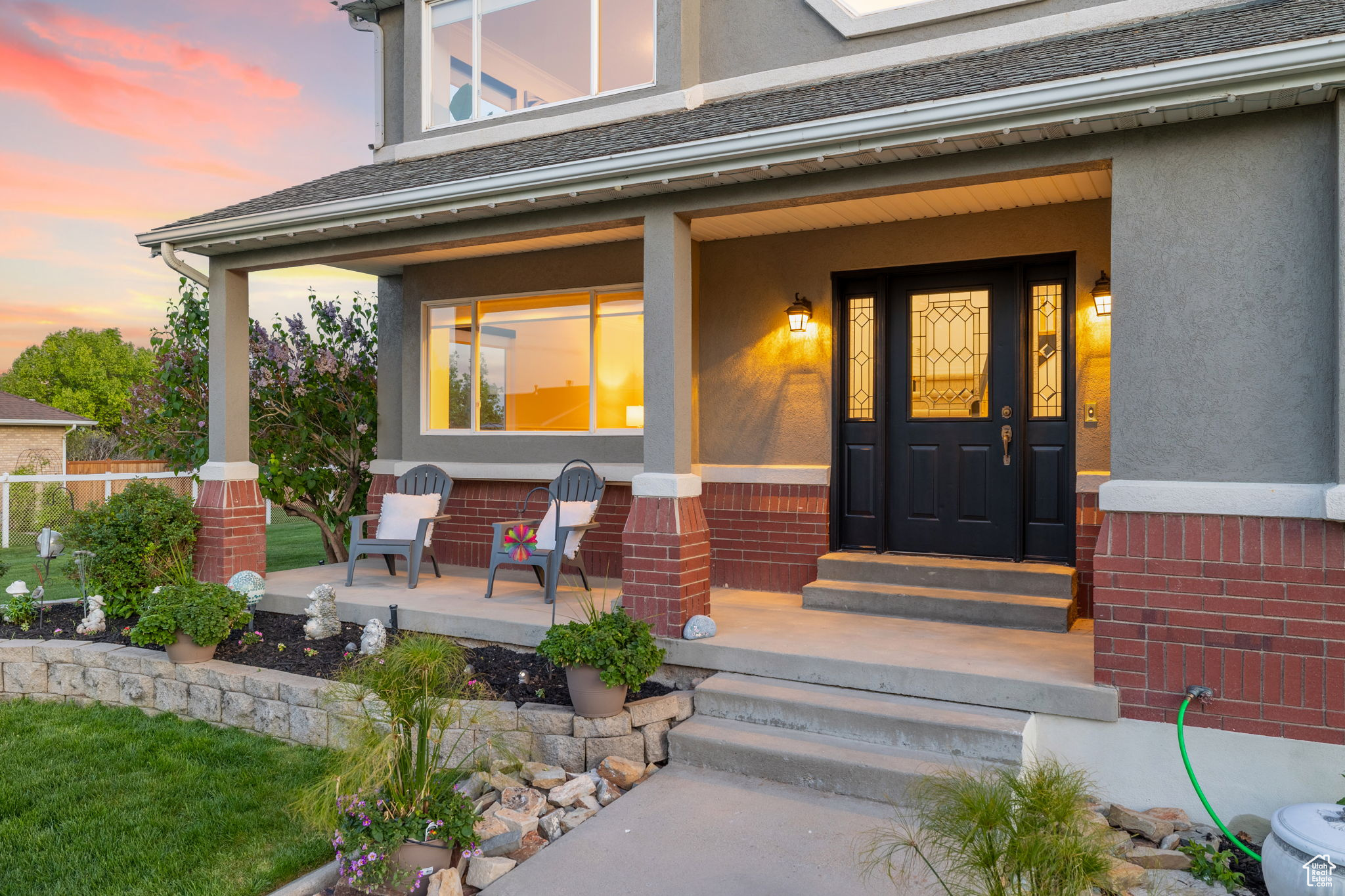 COUNTRY CLASSIC ESTATES - Residential