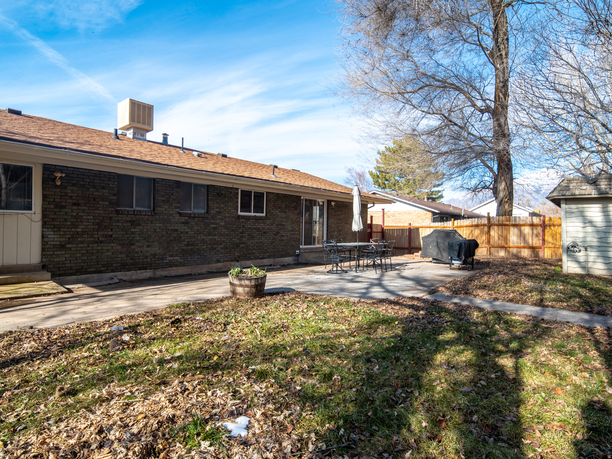 MOUNTAIN CREST SUBDI - Residential