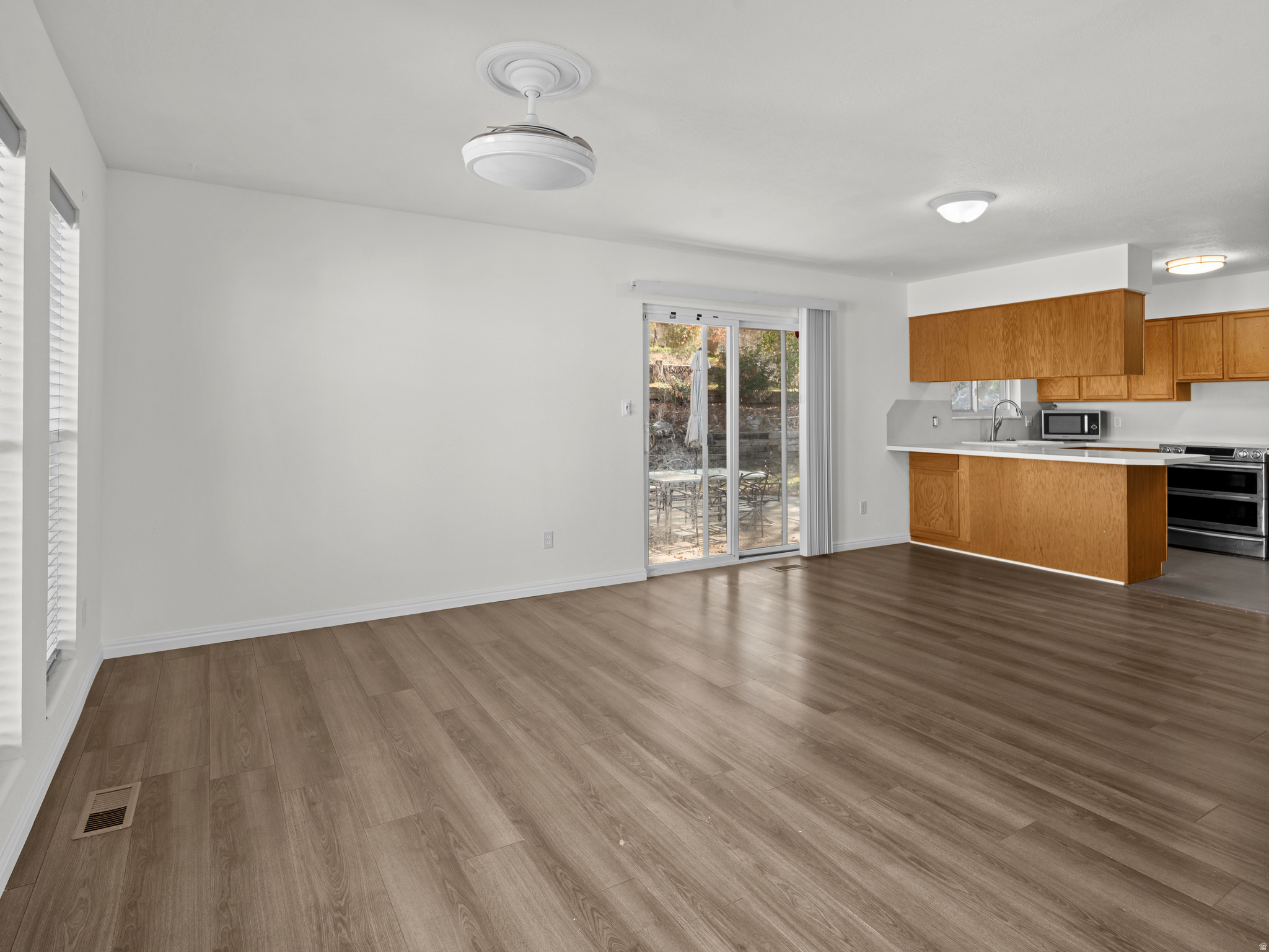 MOUNTAIN CREST SUBDI - Residential