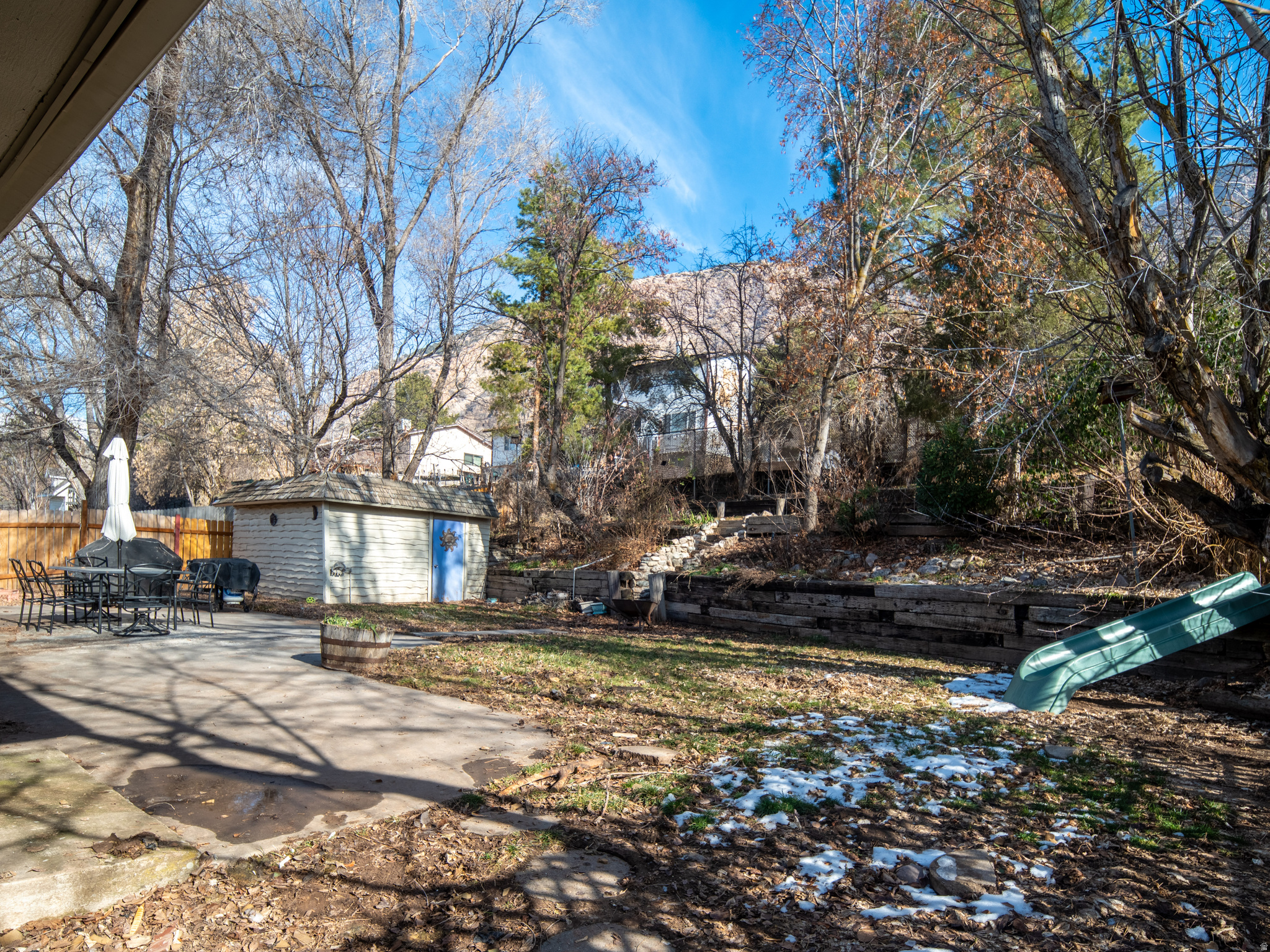 MOUNTAIN CREST SUBDI - Residential