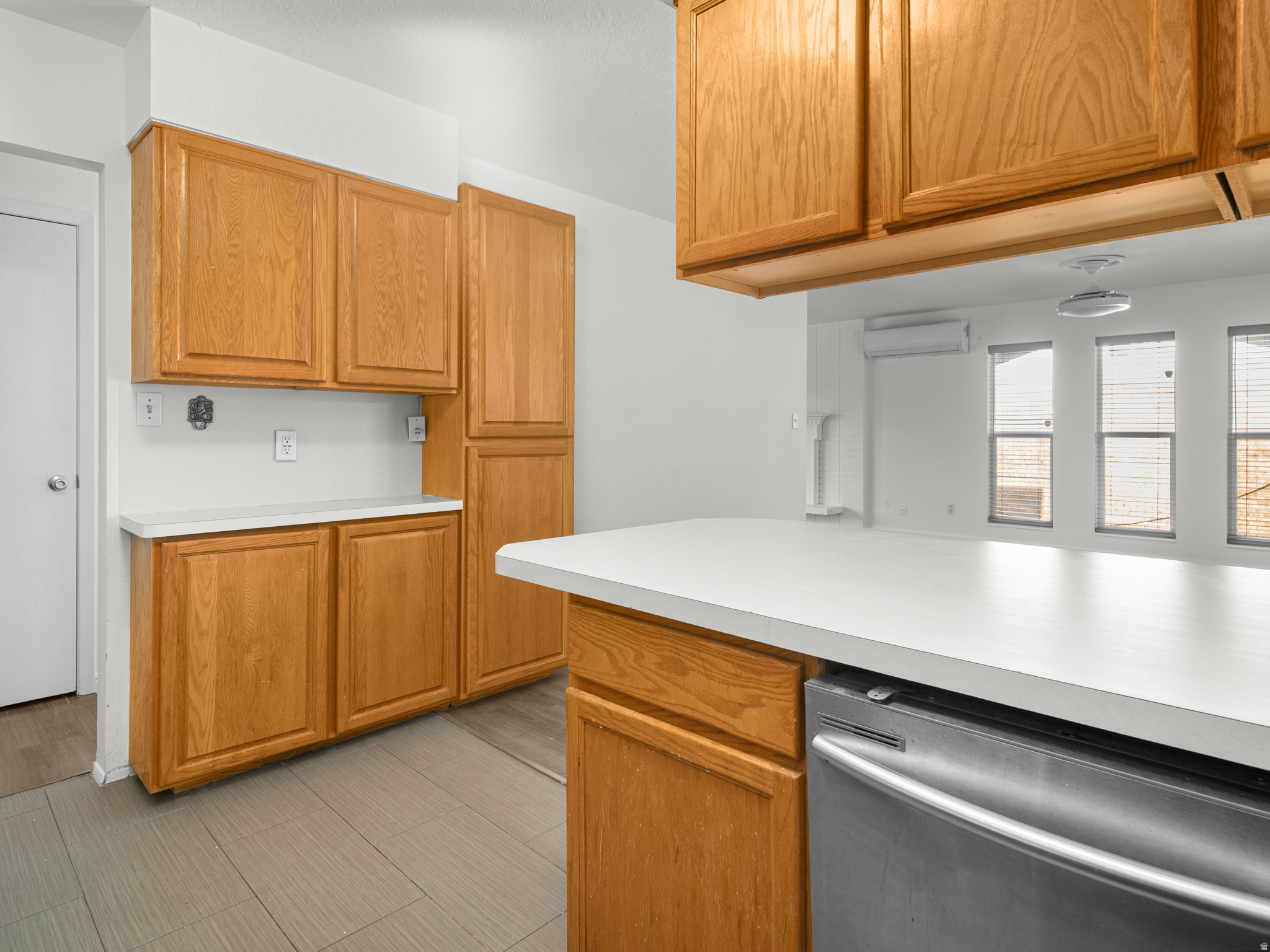 MOUNTAIN CREST SUBDI - Residential