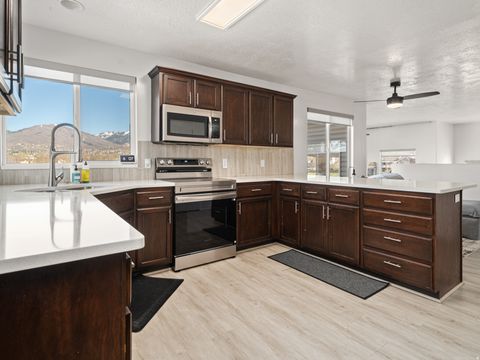 Tiny photo for 1424 W 1820 S, Woods Cross, UT 84087 (MLS # 2146986)