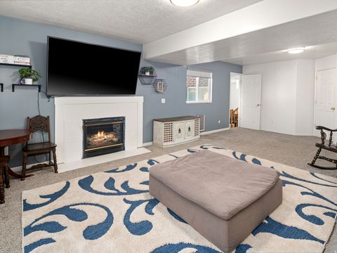 Tiny photo for 1424 W 1820 S, Woods Cross, UT 84087 (MLS # 2146986)