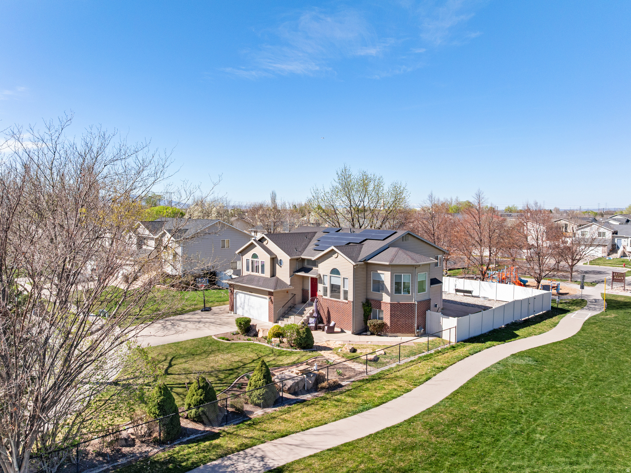 CLOVER DELL PARK NO - Residential