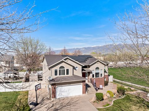 Tiny photo for 1424 W 1820 S, Woods Cross, UT 84087 (MLS # 2146986)