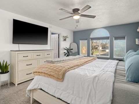 Tiny photo for 1424 W 1820 S, Woods Cross, UT 84087 (MLS # 2146986)