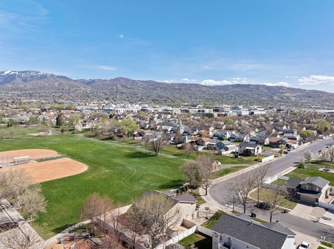 Tiny photo for 1424 W 1820 S, Woods Cross, UT 84087 (MLS # 2146986)