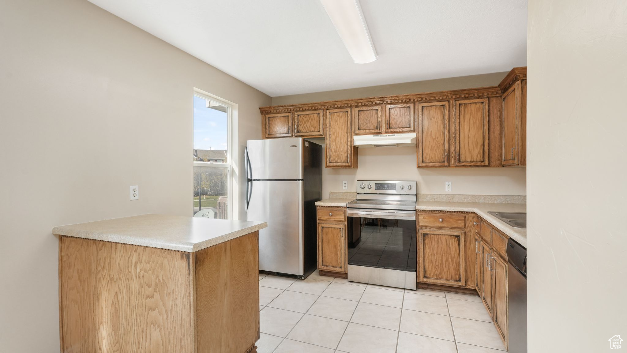 2812 S Archmore Ct, West Valley City, Utah image 4