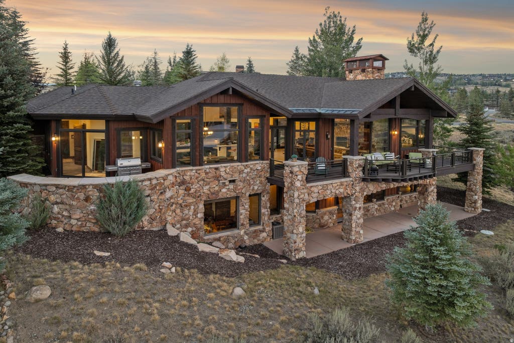 Photo of 2540 E WESTVIEW TRL, Park City, UT 84098 (MLS # 2177459)