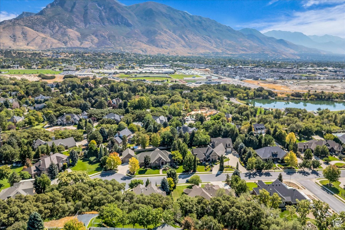MYSTIC COVE - Residential