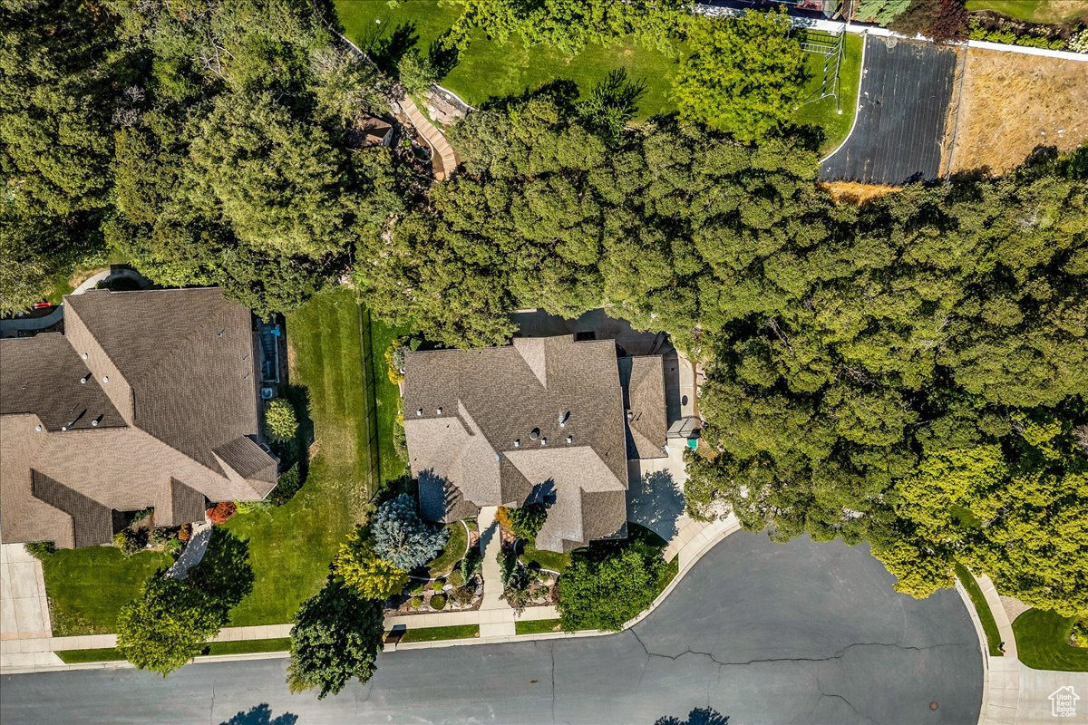 MYSTIC COVE - Residential