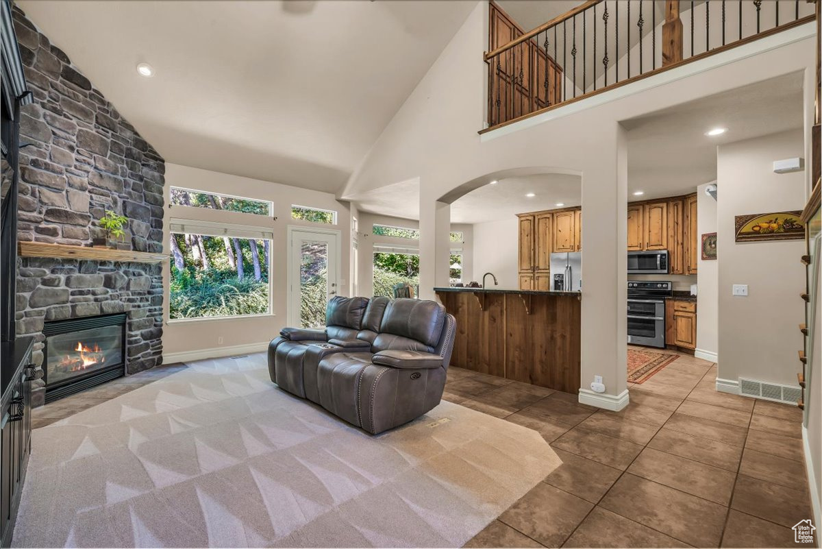 MYSTIC COVE - Residential