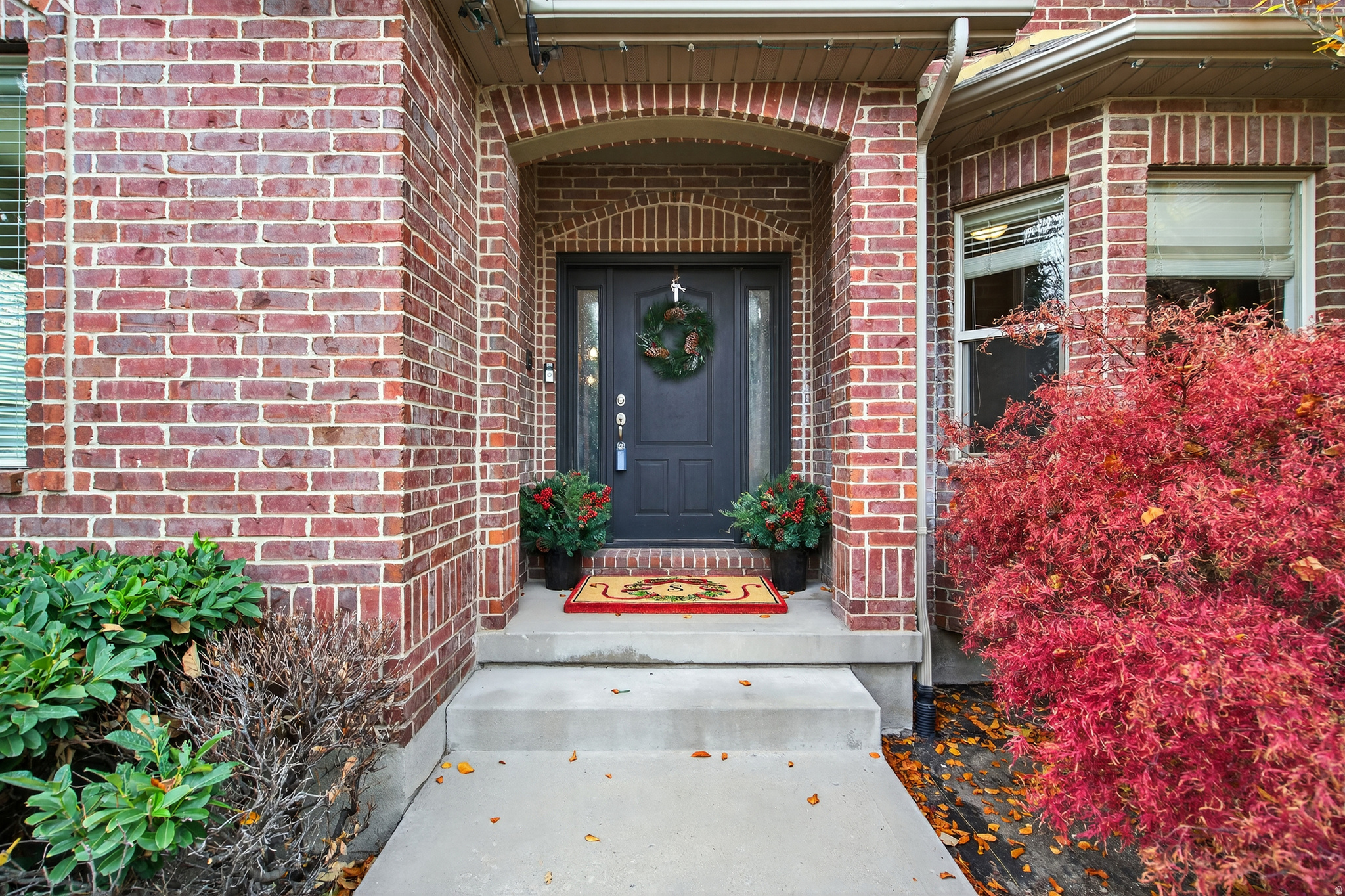 MYSTIC COVE - Residential