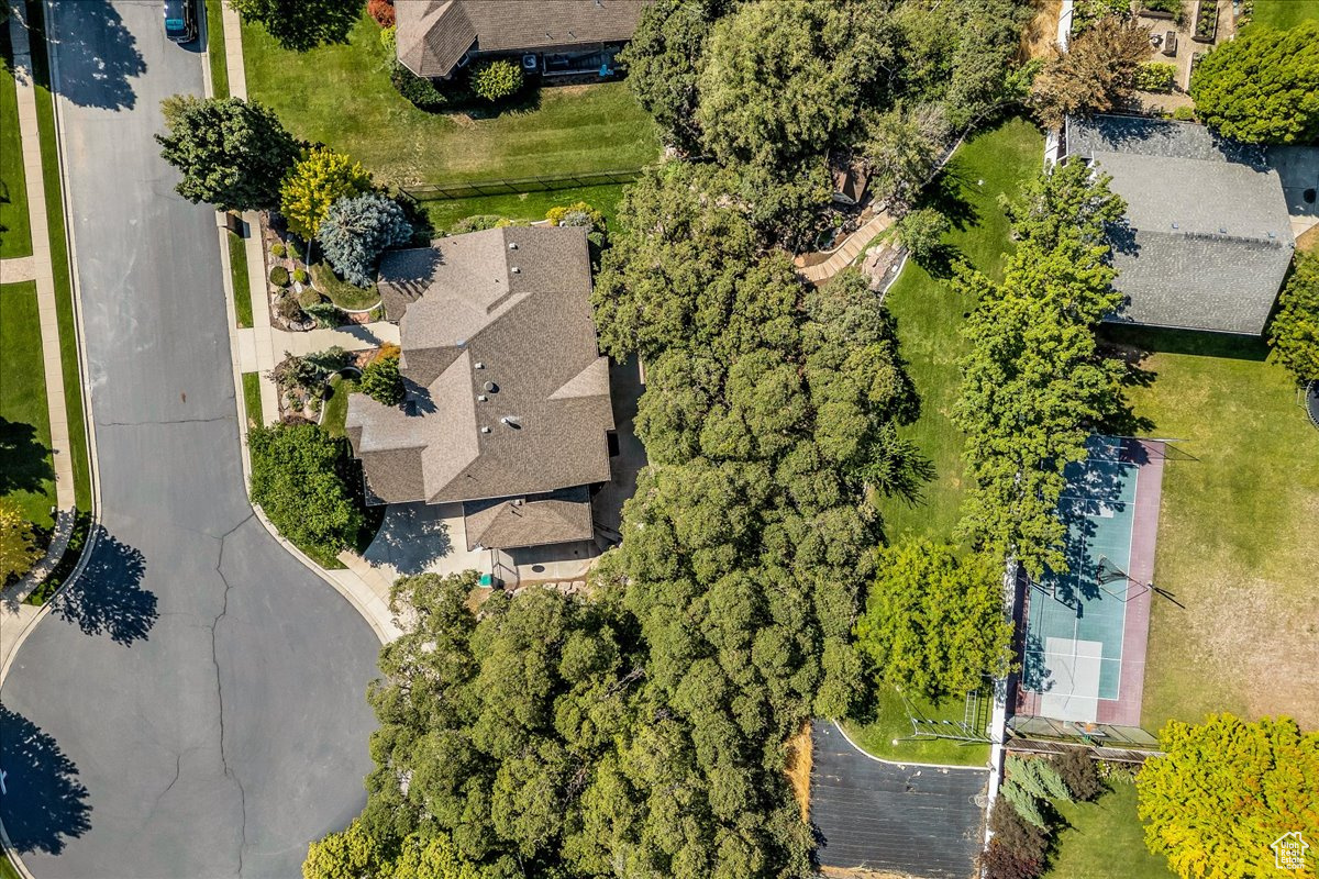 MYSTIC COVE - Residential