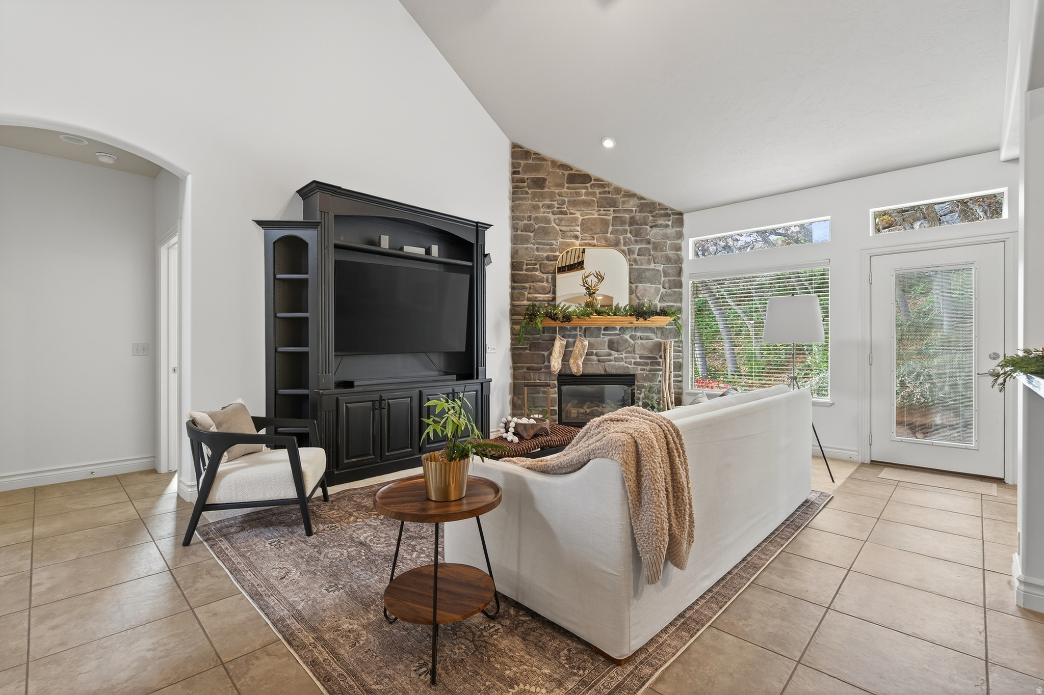 MYSTIC COVE - Residential