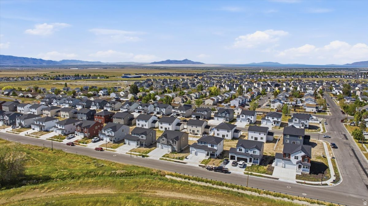 VISTA MEADOWS - Residential