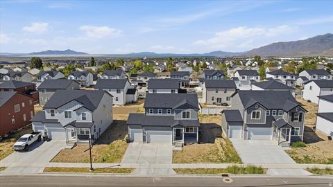 Tiny photo for 362 W 600 N, Tooele, UT 84074 (MLS # 2156895)