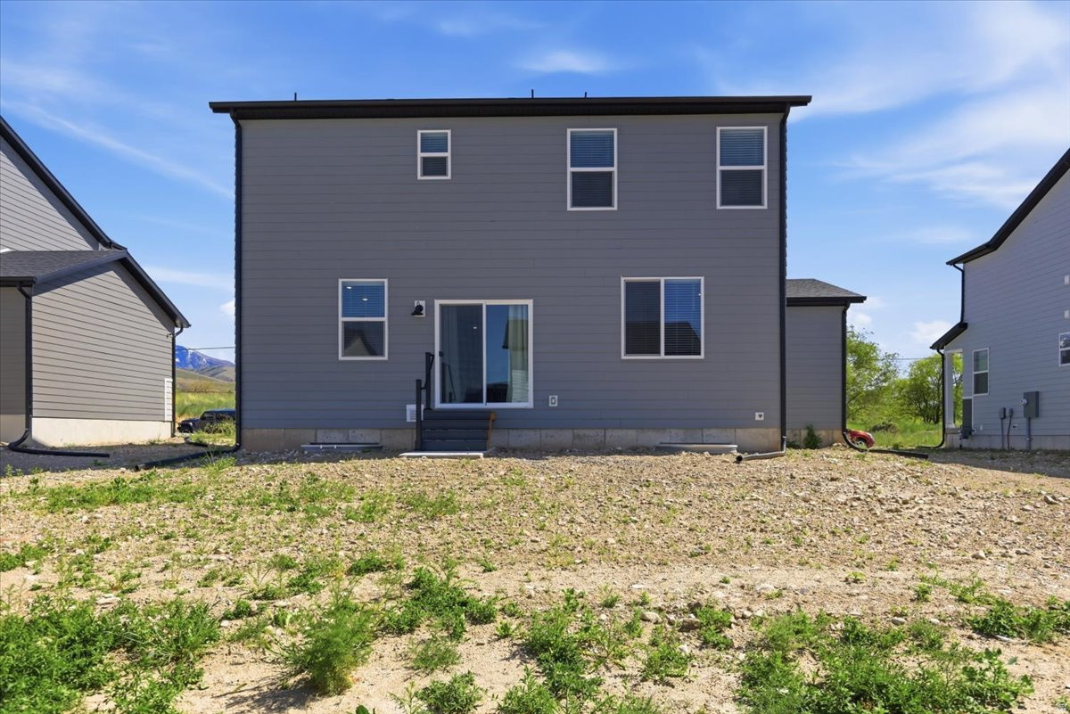 VISTA MEADOWS - Residential