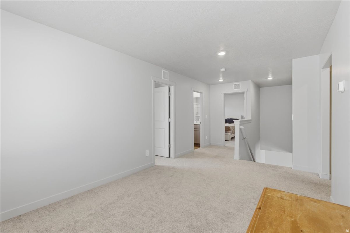 VISTA MEADOWS - Residential