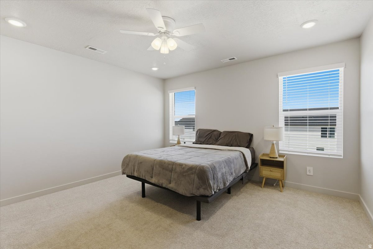 VISTA MEADOWS - Residential