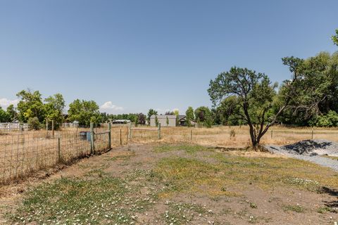 Tiny photo for 225 W 8800 S, Paradise, UT 84328 (MLS # 2173401)
