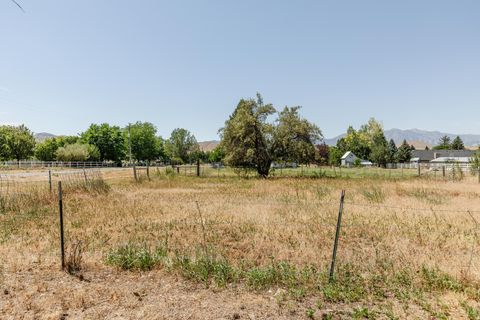 Tiny photo for 225 W 8800 S, Paradise, UT 84328 (MLS # 2173401)
